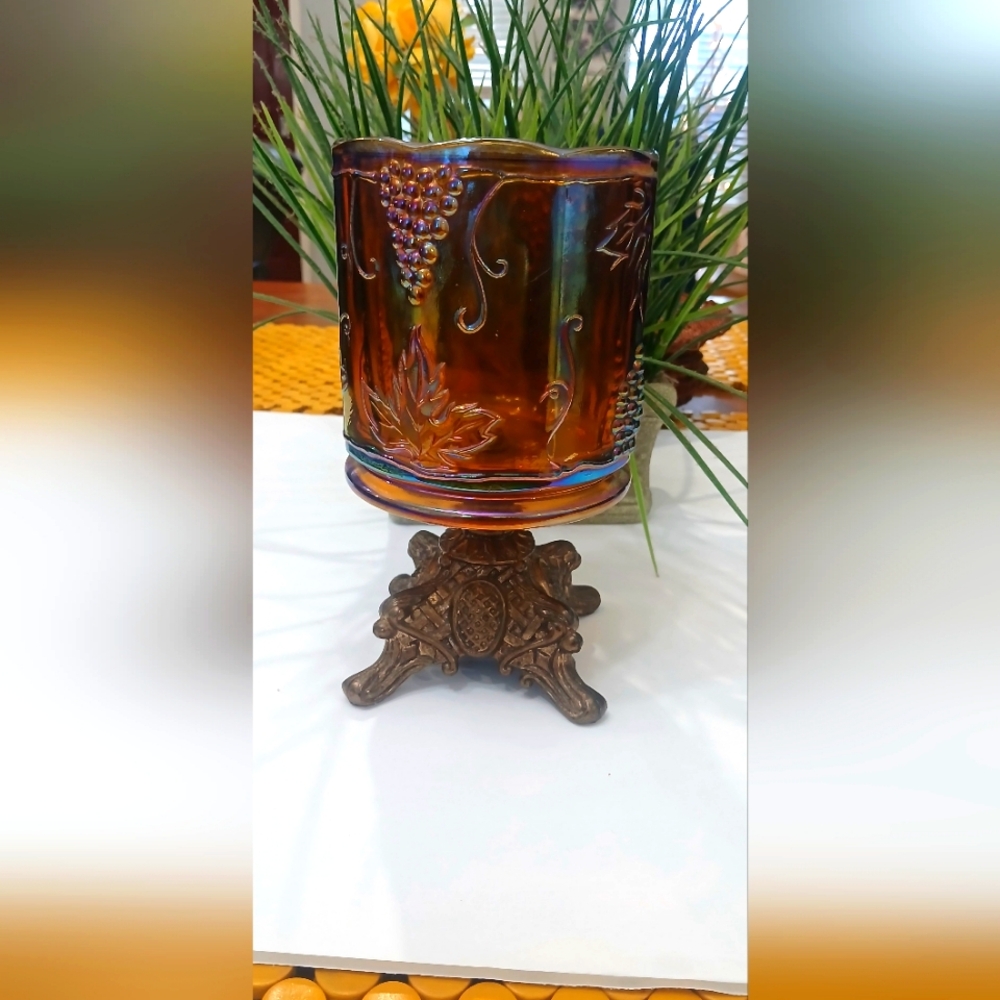 Vintage  Marigold Carnival glass bowl